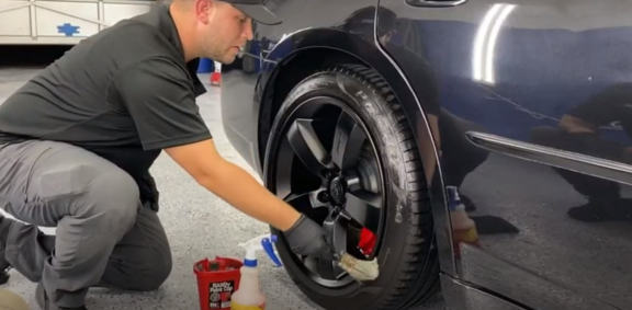 Washing Your Car Like a Pro &#8211; Part 2: Cleaning the Wheels