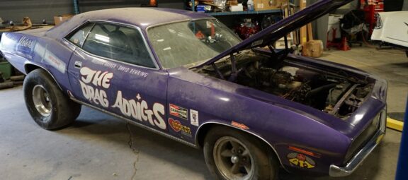 Unveiling Automotive History: The Remarkable Tale of a ’70 HEMI® ’Cuda Super Stocker with Just 149 Miles