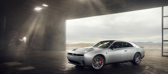 First Call! All-new 2024 Dodge Charger Daytona Officially Opens for Orders with Exclusive Package Focused on Performance and VIP Customer Experience