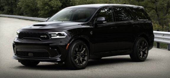 Dodge Puts Pedal Down on 20th Anniversary Celebration of HEMI<sup class="realign superscript">&reg;</sup>-powered Dodge Durango, Announces New 2025 Dodge Durango SRT Hellcat Brass Monkey