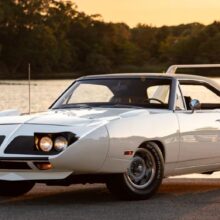 The King’s Crown Jewel: Richard Petty’s Iconic 1970 Plymouth Superbird Heads to Auctionimage