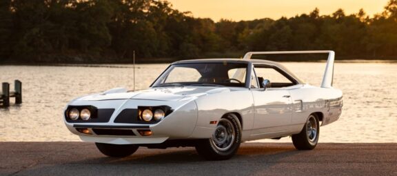 The King’s Crown Jewel: Richard Petty’s Iconic 1970 Plymouth Superbird Heads to Auction