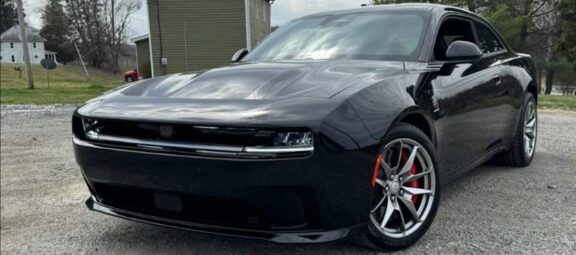 Next-Level Muscle: Why the 2025 Dodge Charger EV Converts a Loyal Enthusiast